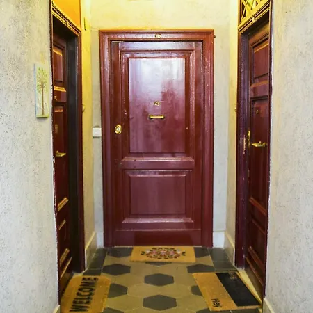 Apartment Maisonette Al Colosseo